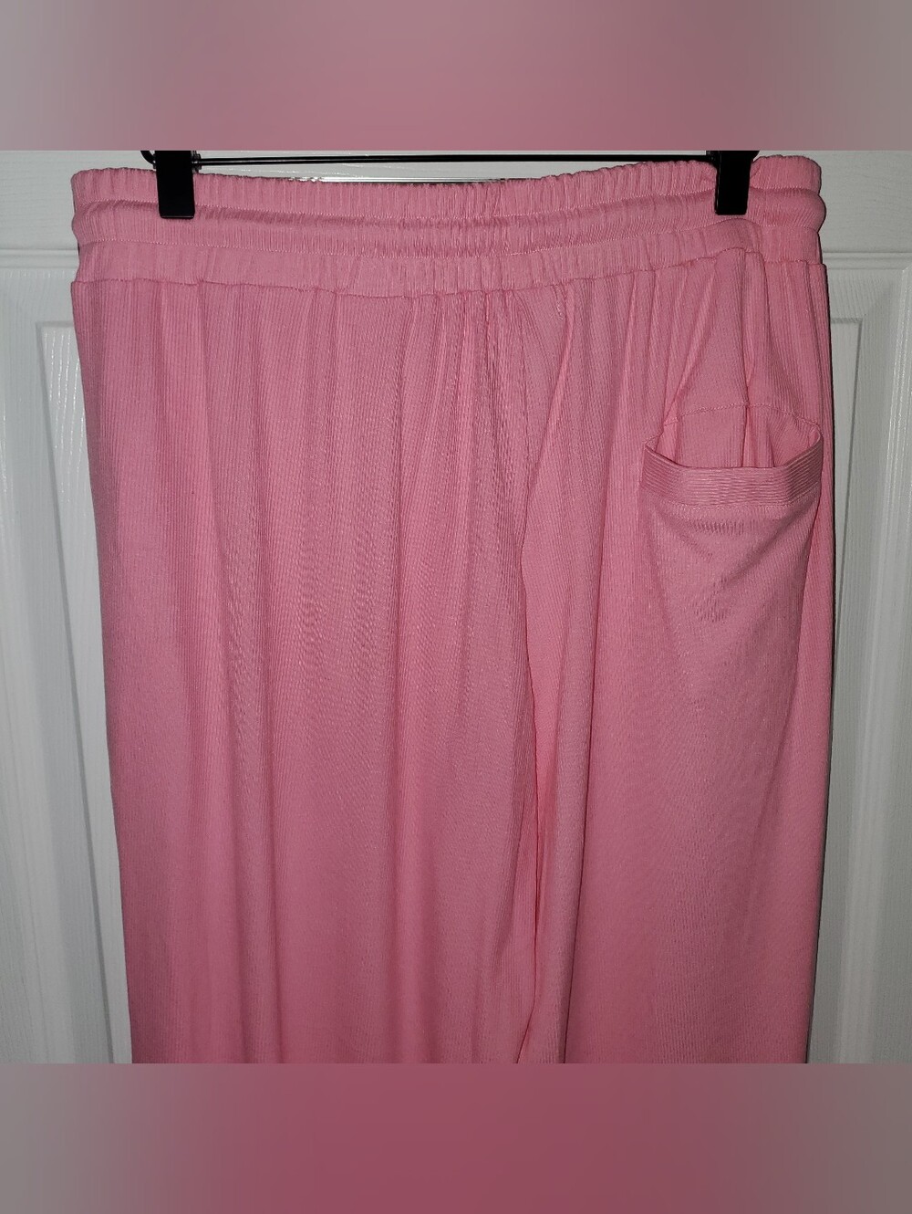 Women’s Ribbed Pink Wide-Leg Pants - Picture 4 of 4